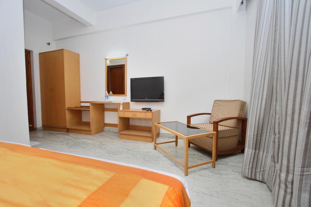 Oyo 5345 Hotel Sai Rennaissance Bangalore Luaran gambar